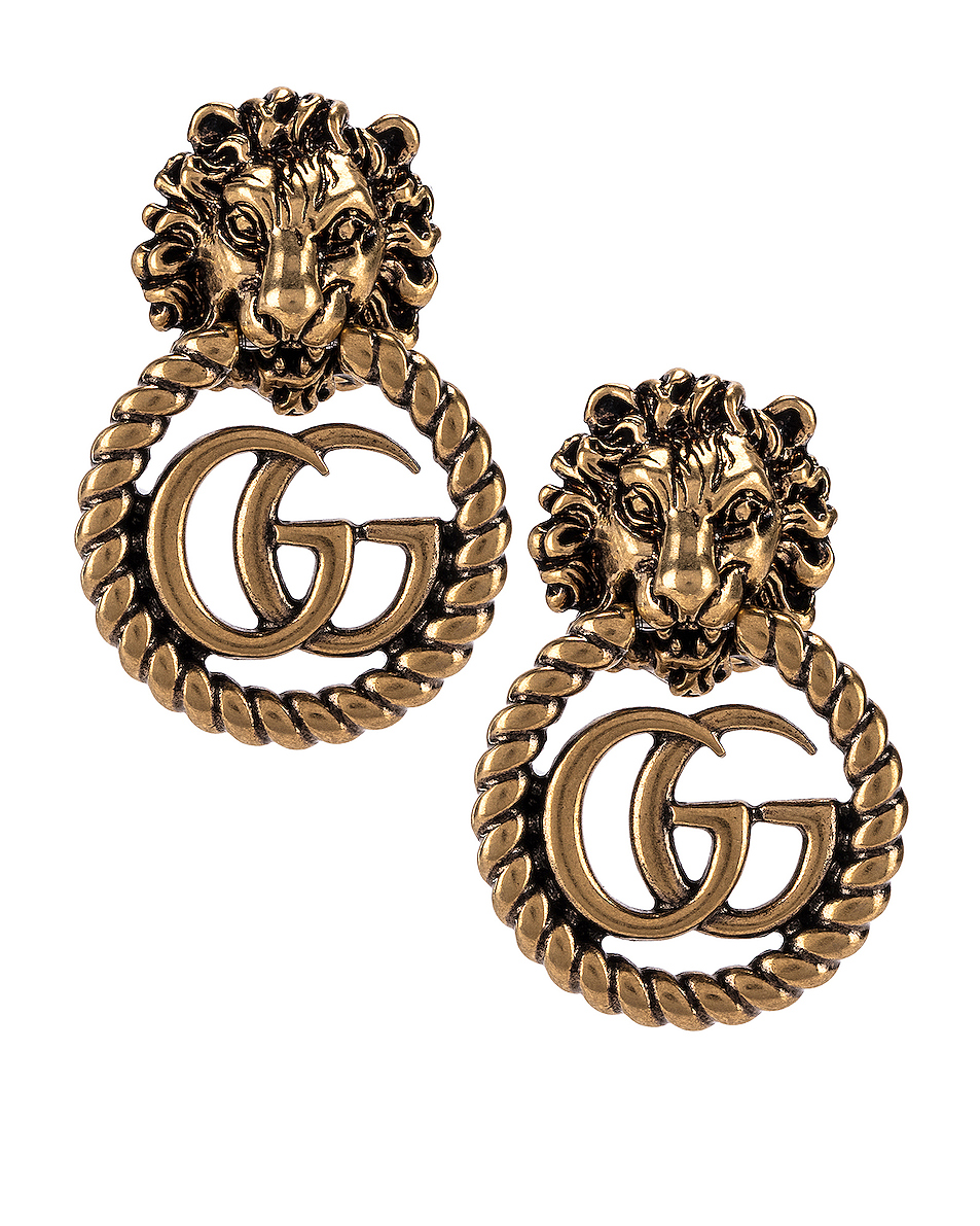gucci 狮头耳饰 – 金色 | fwrd