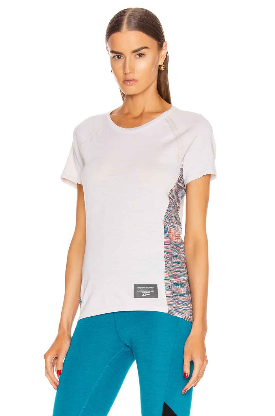 订单满100美元,尊享国际包邮服务opens in a modal windowdiscover