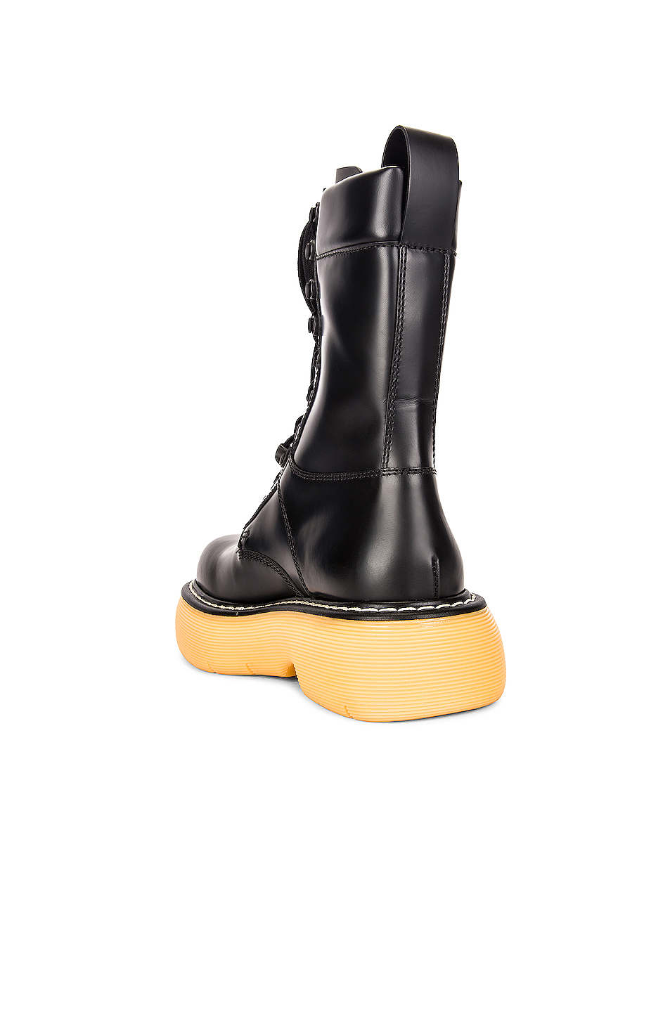 bottega veneta 靴子 – black & natural | fwrd