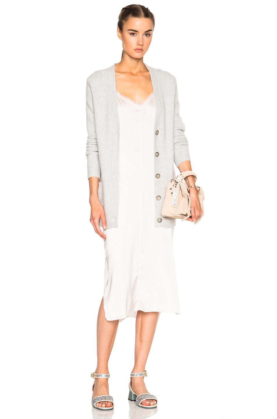 羊绒毛衣 us$342us$525 颜色 light heather grey 已售罄 通知我