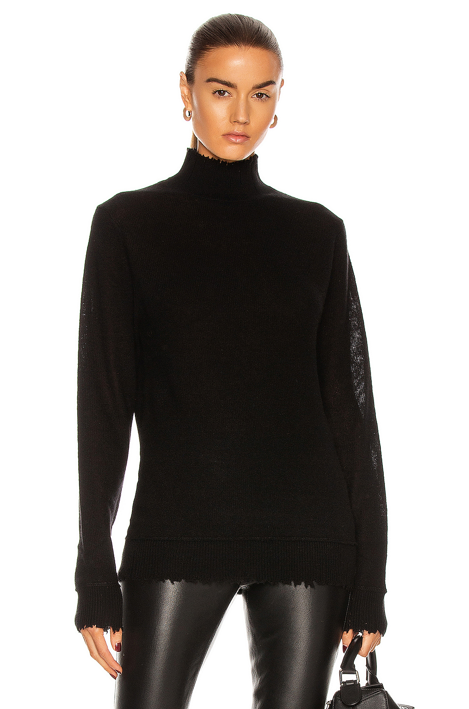 1 / 4r13颜色:black订单满100美元,尊享国际包邮服务opens in a modal