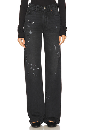 Elliot V Front GRLFRND