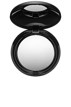 Skin Fetish: Sublime Perfection Blurring Under-Eye Powder PAT McGRATH LABS